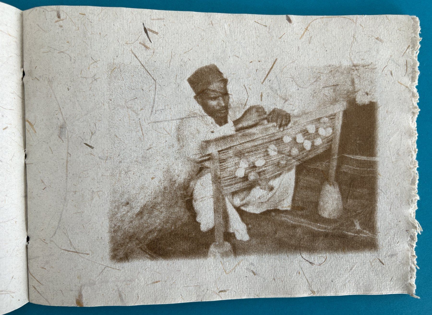 Libri: PAPIER IN INDIEN – Usato da Zürich venduto da Domus09 4