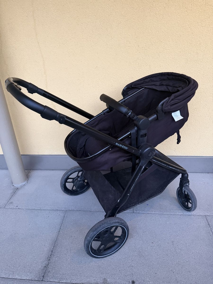 Maxi-Cosi Carrozzine: Kinderwagen Maxi-Cosi schwarz – Usato da Luzern venduto da Ontigra