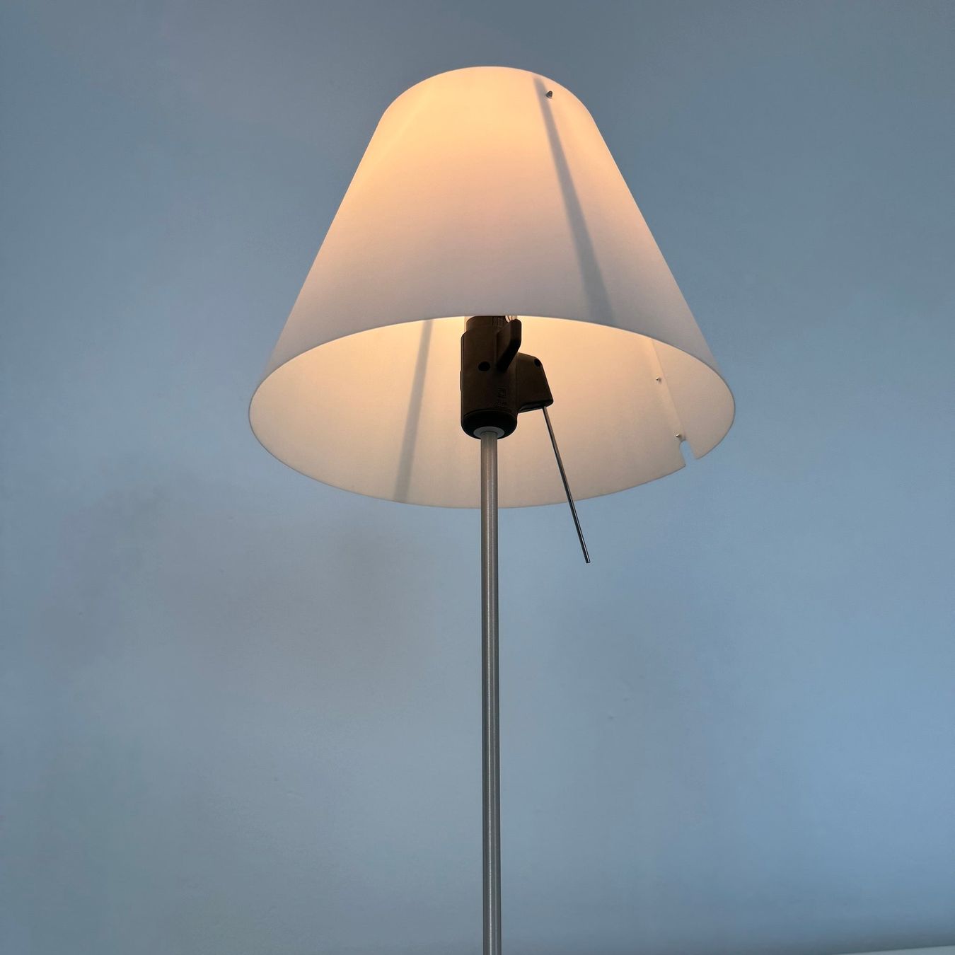 Luceplan Lampade: Luceplan Costanzina Tischlampe – Usato da Schönenwerd venduto da mcofficeshop 3