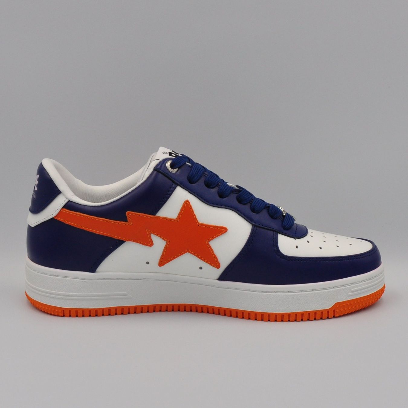 Bape Scarpe da uomo: Bapesta Blue Orange 42.5 – Nuovo e nell'imballaggio originale da Bern venduto da SneakerheavenLT 2