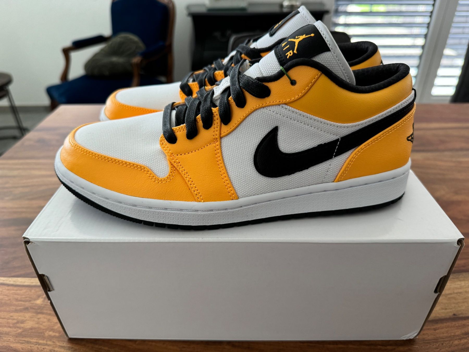 Jordan Scarpe da uomo: Jordan 1 Low Laser Orange – Nuovo e nell'imballaggio originale da Miège venduto da nic_n8n2 1