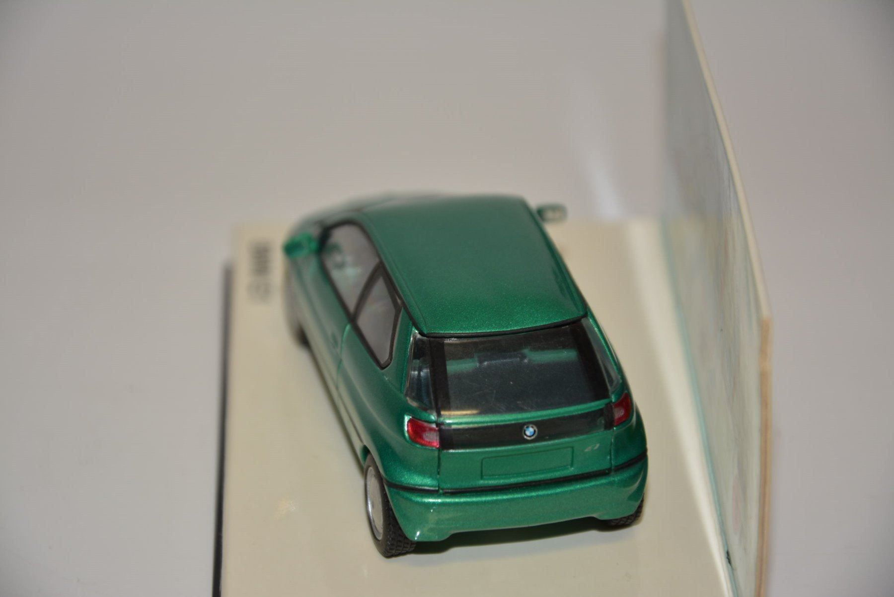 BMW Modellautos: BMW E1 2.Generation , Minichamps , 1:43 – Neu und originalverpackt aus Goldach von Feivel9 6