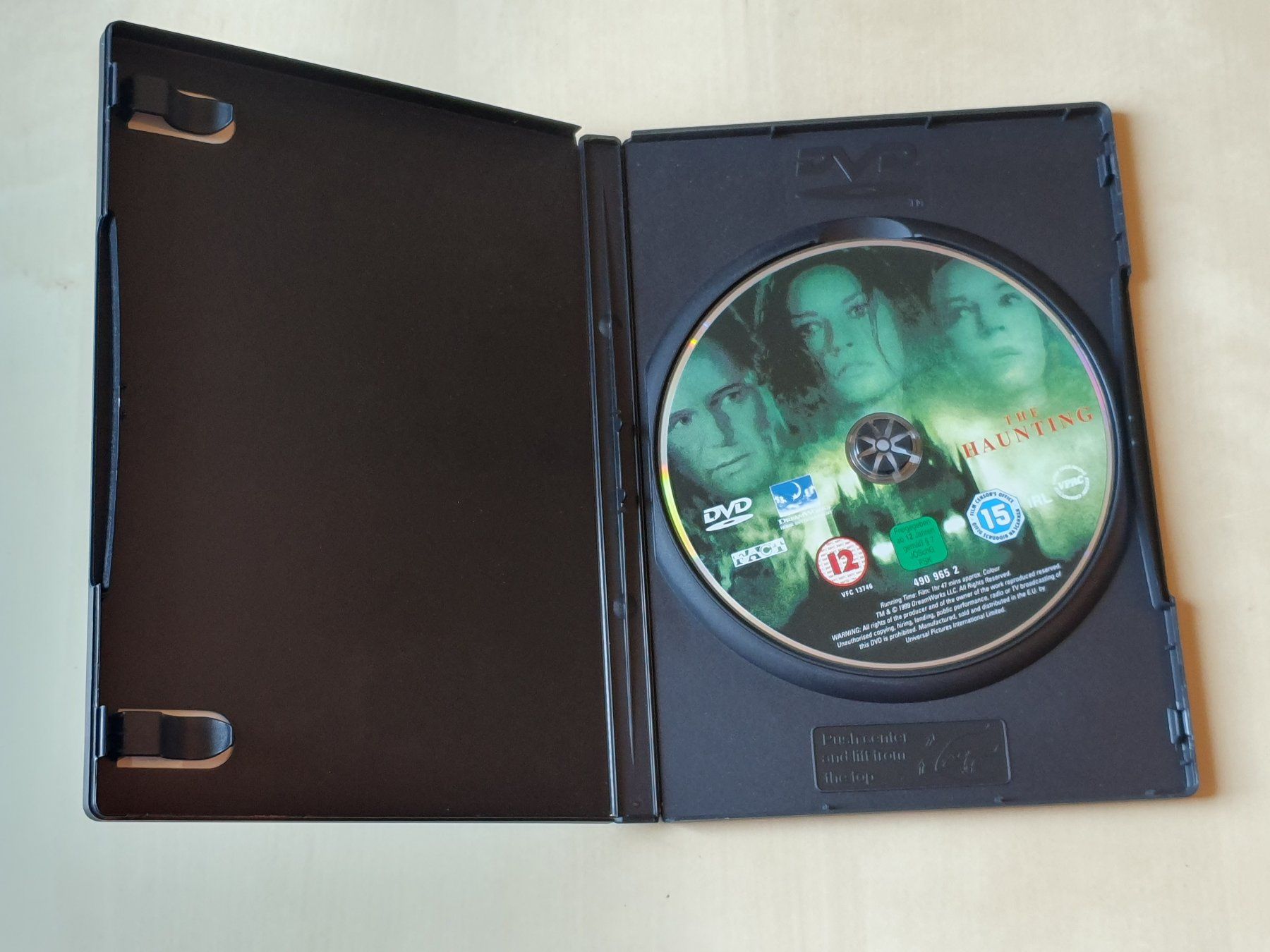 Tous les DVDs: Das Geisterschloss – D'occasion à Stansstad par collectorsshop 2
