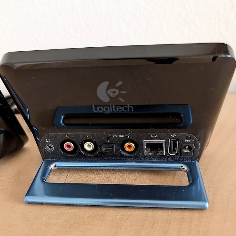 Logitech Multimediaplayer & Streamer: 2Stk. Logitech Squeezebox touch (digitaler Musikplayer) – Gebraucht aus Thun von Christoph_BOS 2