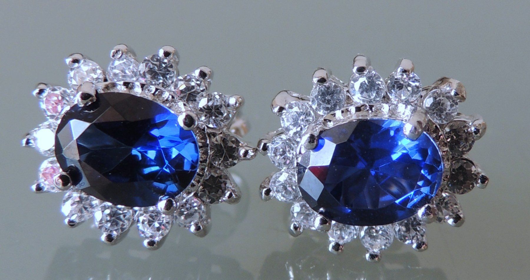 Boucles d'oreille: Goha Silber 925 Ohrstecker synthetischer Saphir – D'occasion à Waldenburg par schaller707 2