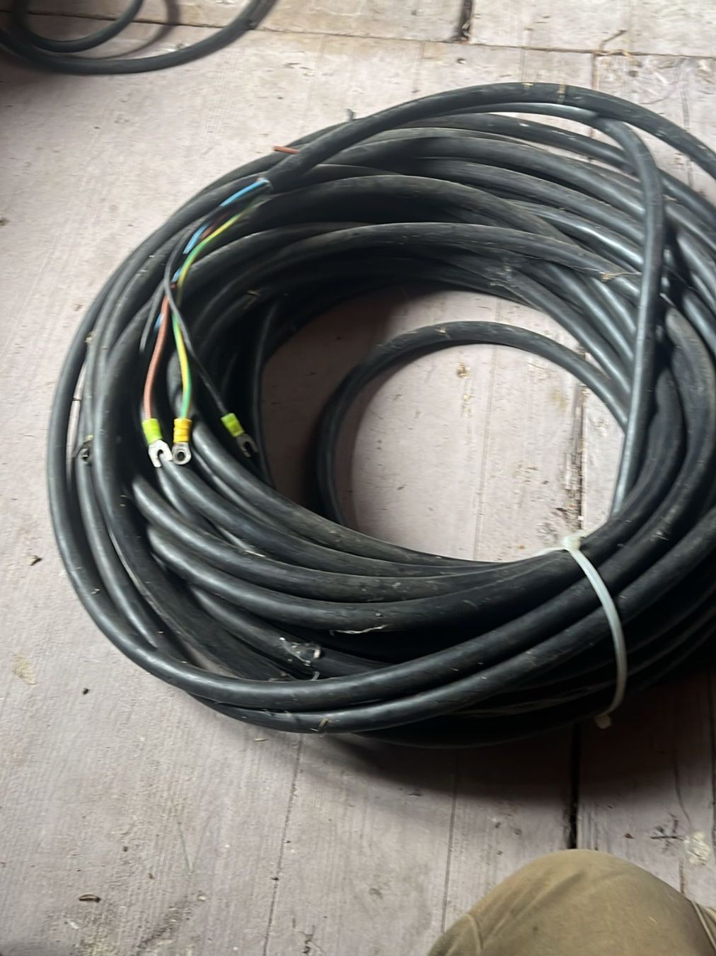 Cavi: CEE-Starkstromkabel - 30 m, 5-adrig – Usato da Mönchaltorf venduto da frabuc 2