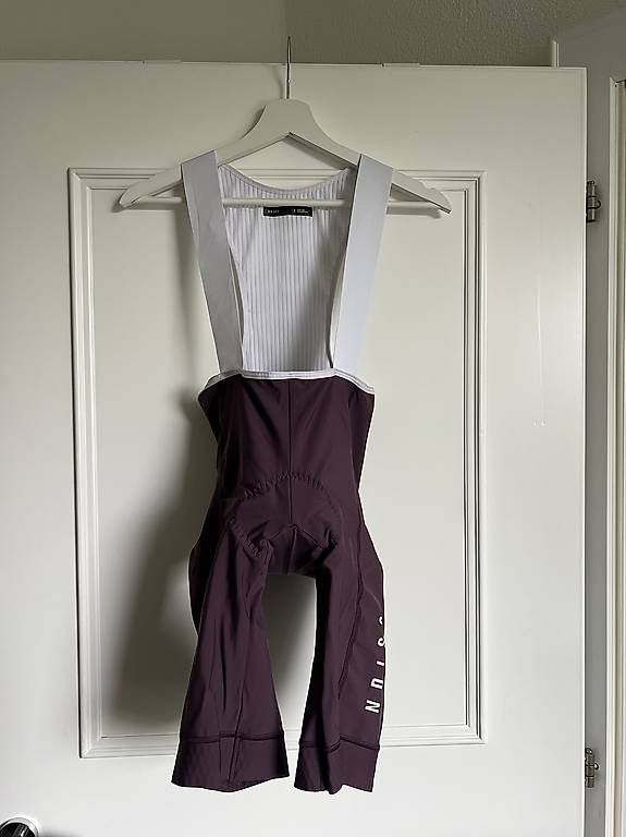 Pantalons: NDLSS Bib (Small - Men) – D'occasion à Zürich par v.rahel 1