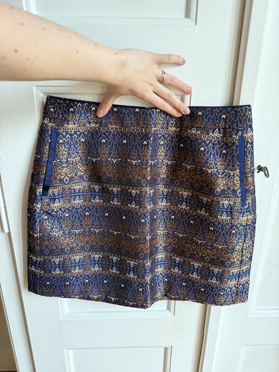 Massimo Dutti Gonne: Blue and gold patterned skirt - Massimo Dutti - Never worn – Nuovo (secondo la descrizione) da Genève venduto da jul_5xsn