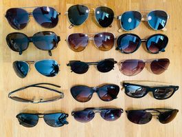 15 x Sonnenbrillen Prada, Hilfiger, Kors, Armani, Botega V