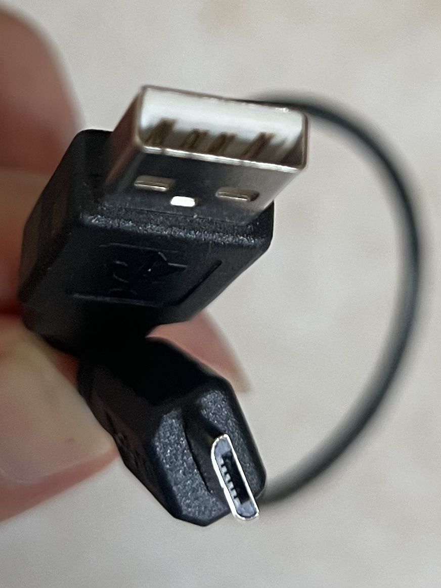Cavi: Kabel USB Mikro B – Nuovo e nell'imballaggio originale da Zürich venduto da Nora321