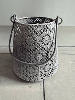 Metall-Windlicht / Teelichthalter mit Henkel