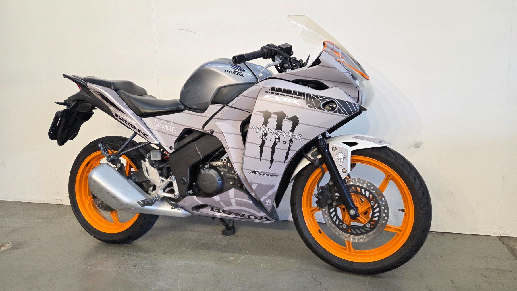 Honda Strada: Honda CBR 125 R – Usato da Tägerschen venduto da Moto-Welt 2