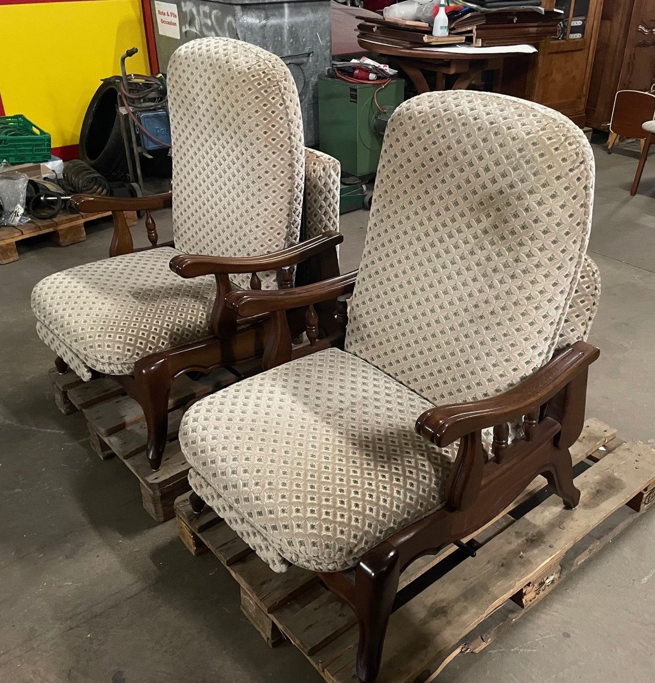 Poltrone: Paire de fauteuils relaxe – Usato da Satigny venduto da rob_6zj8 2