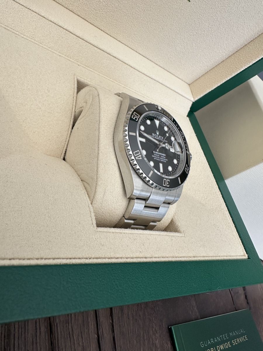 Rolex Uhren: Rolex Submariner Date – Neu und originalverpackt aus Oetwil a.d. Limmat von Kobra8 5
