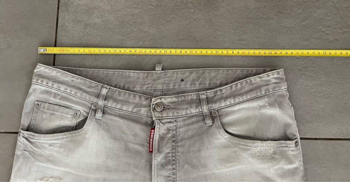 Dsquared2 Jeans: Dsquared2 jeans uomo 52 – D'occasion à Mendrisio par fly_9wzx 7
