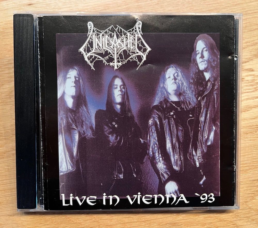 CD: CD - Unleashed – Live In Vienna '93 - 1993 - First press – Usato da Bergdietikon venduto da Lowieken 1