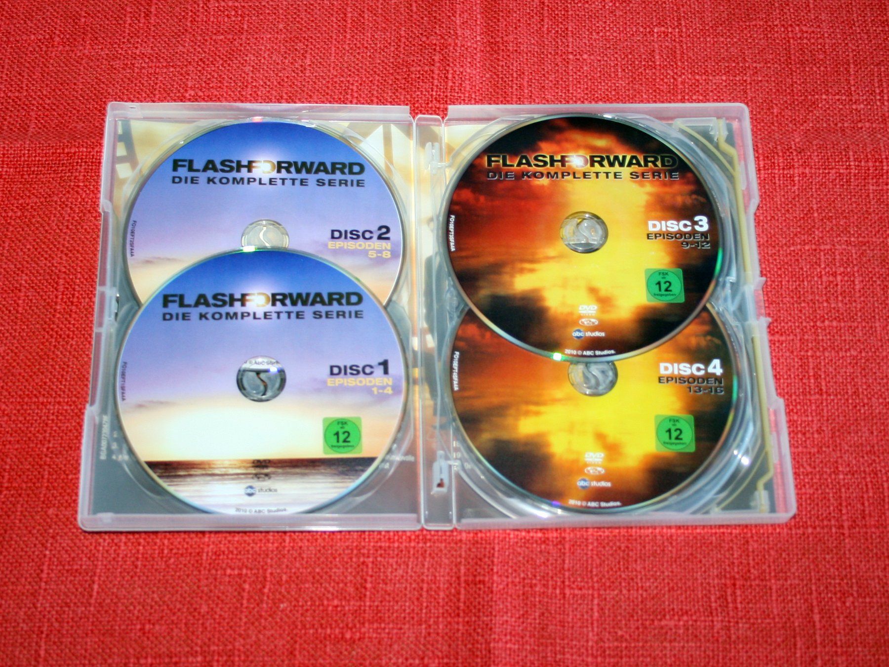 Tutti i DVDs: Flashforward - Die komplette Serie – Usato da Münchenbuchsee venduto da Chaoo 1