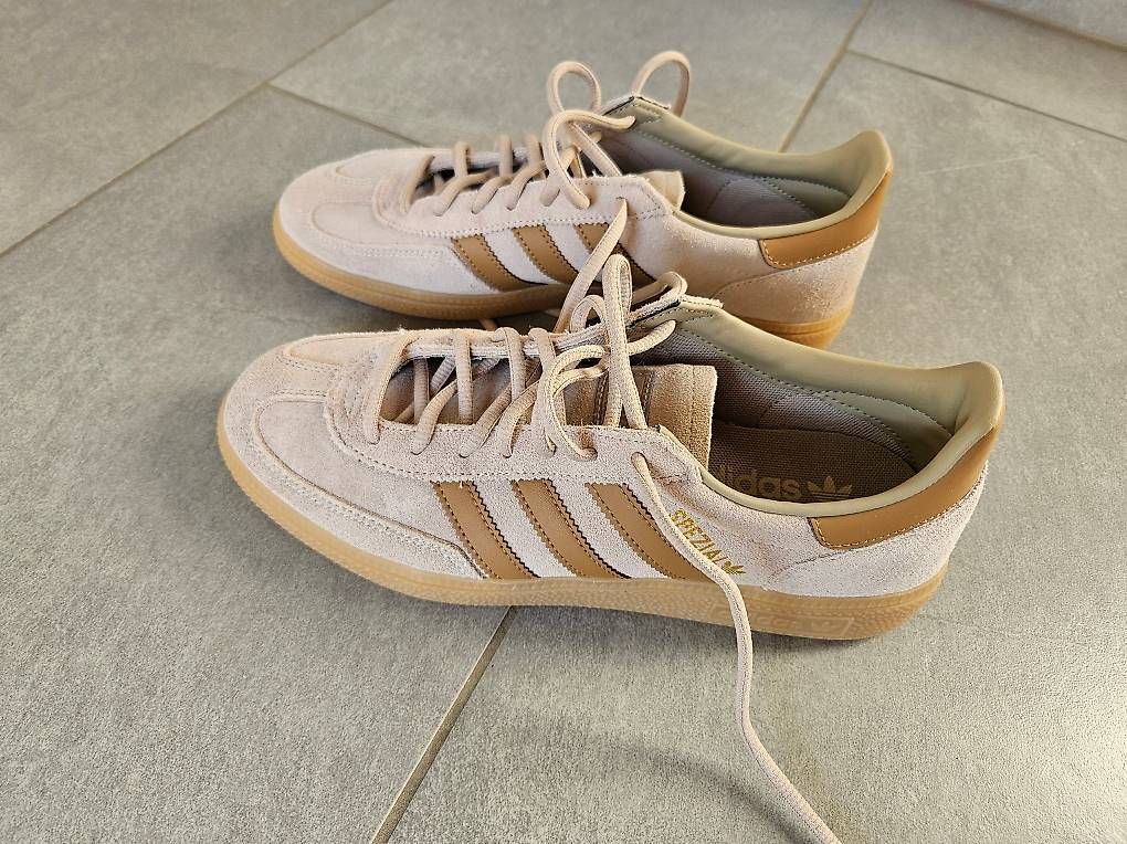 Adidas Chaussures hommes: Adidas Handball Spezial 41 – Neuf (Voir description) à Frauenfeld par Heren_67