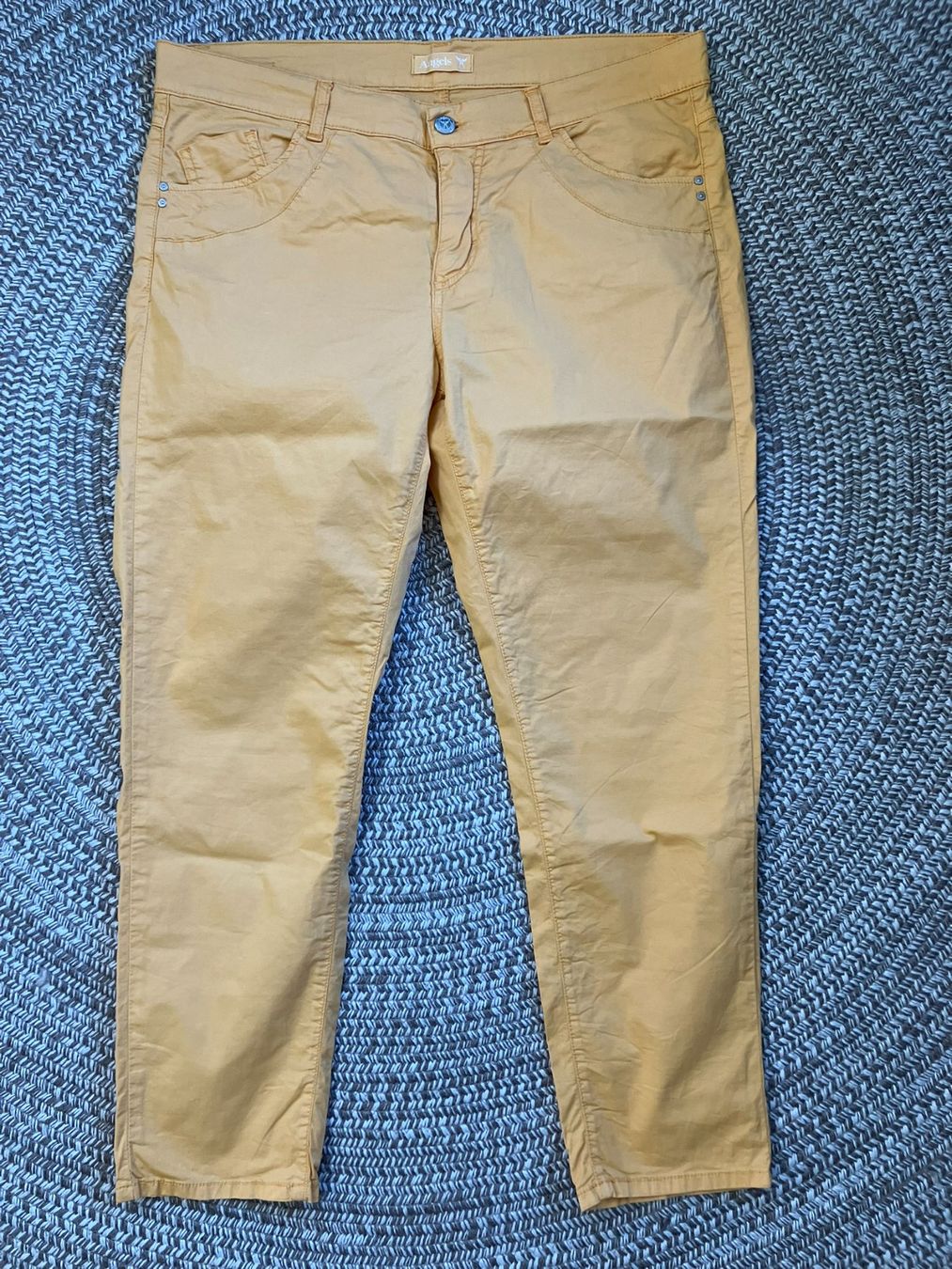 Angels Pantalons: Angels Jeans Hose Model Mona Gr.42 – D'occasion à Laupen ZH par kar_lfz6