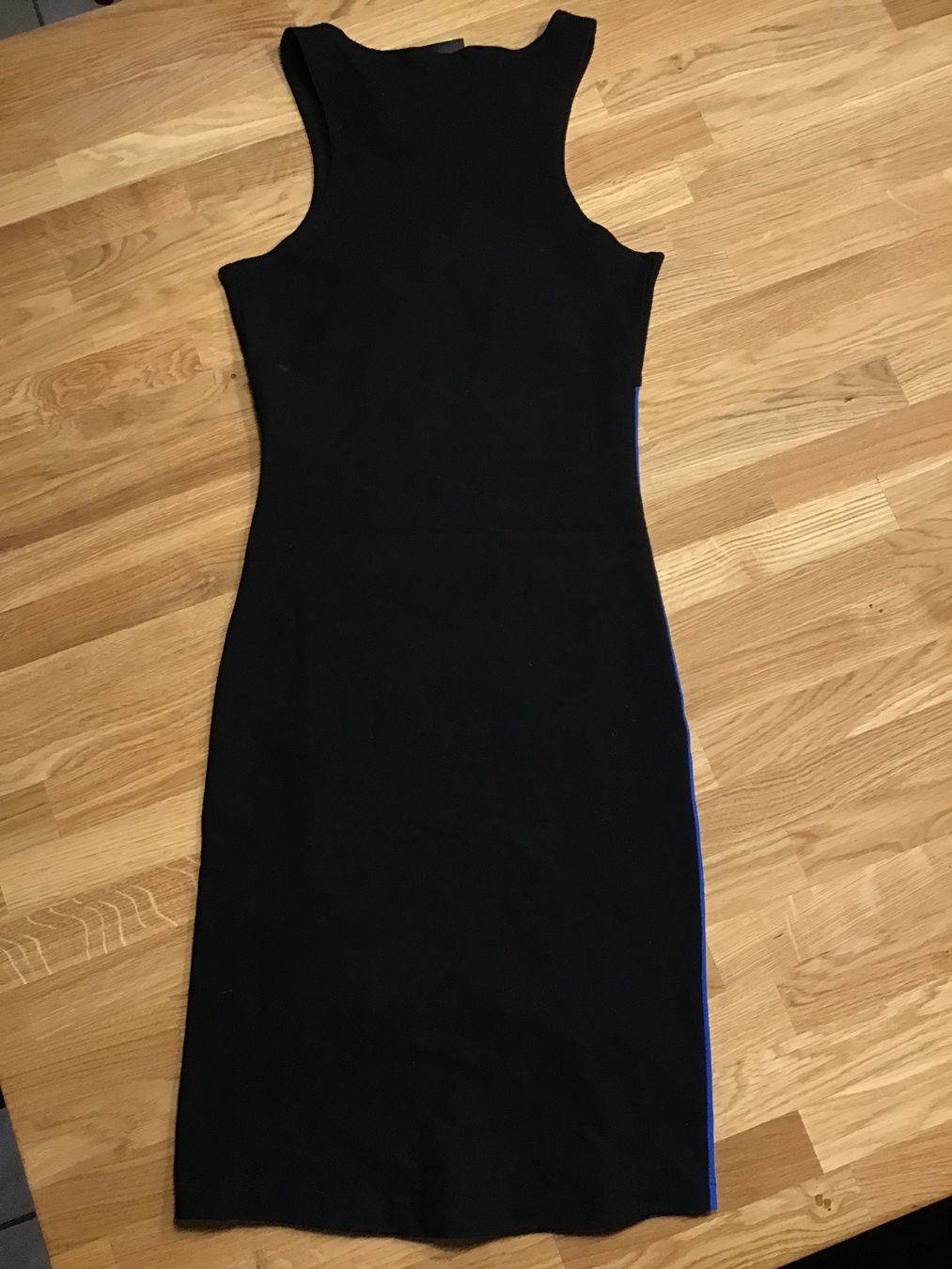 Kleider: Schönes Kleid – Gebraucht aus Thun von Golden-Gate 1
