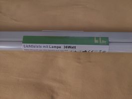 Lichtleiste mit Lampe 36Watt IP20 neu