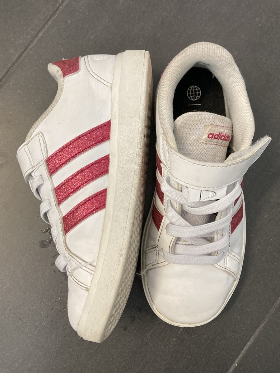 Scarpe per ragazze: Adidas Sneaker – Usato da Wetzikon ZH venduto da Geri73 2