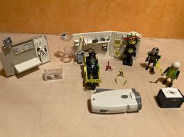 Playmobil Top Agent 4880 "le laboratoire du savant fou".