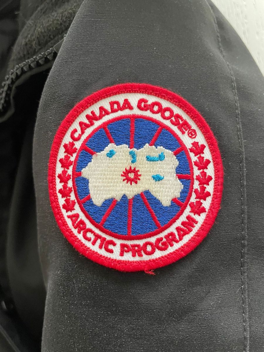 Canada Goose Giacche: Canada Goose Jacke – Usato da Riedholz venduto da swissdrummusic 2