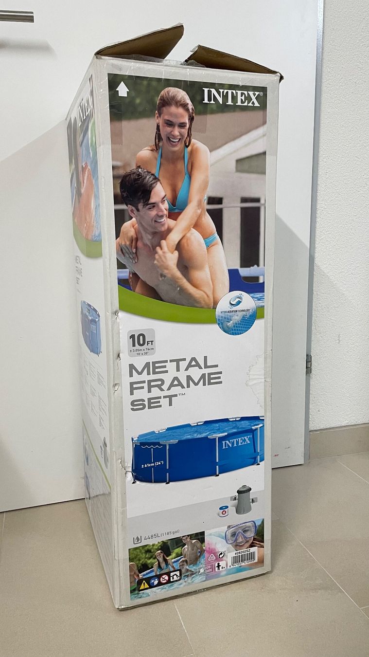 Piscine: INTEX Metal Frame Pool Set 3.05m x 76cm – Usato da Egliswil venduto da Abishu 3
