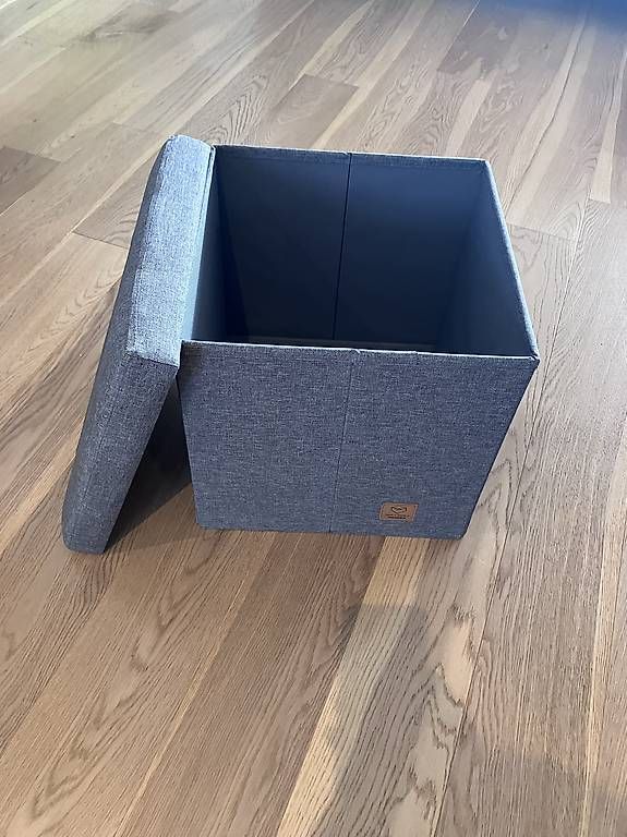 Sgabelli: Sitzwürfel / Sitzbox – Usato da Rebstein venduto da ubu_bp69 4