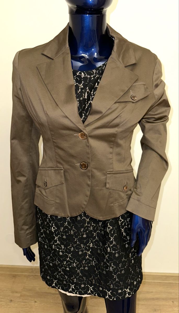 Roccobarocco Giacche: ROCCOBAROCCO BLAZER GR. 36 neuwertig – Nuovo (secondo la descrizione) da Unteraegeri venduto da MH203 1