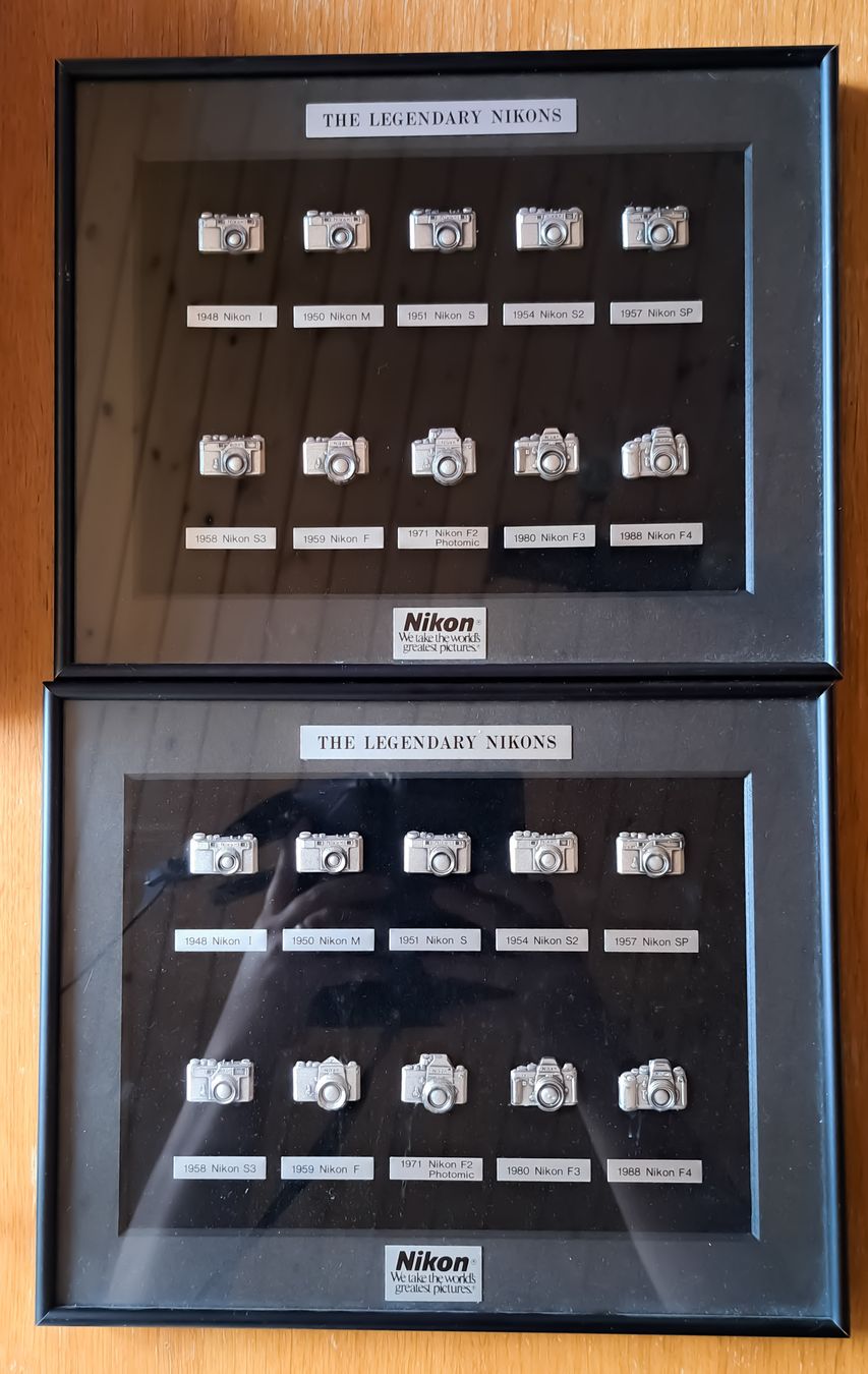 Nikon Plaketten & Abzeichen: the Legendary Nikons tableau de pins – Gebraucht aus St-Imier von Mohe 1
