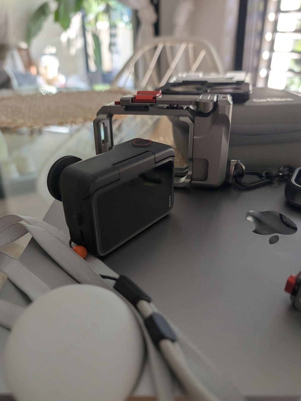 Insta360 Action Cam: insta 360 go ultra  – Usato da Menziken venduto da Damian91 1