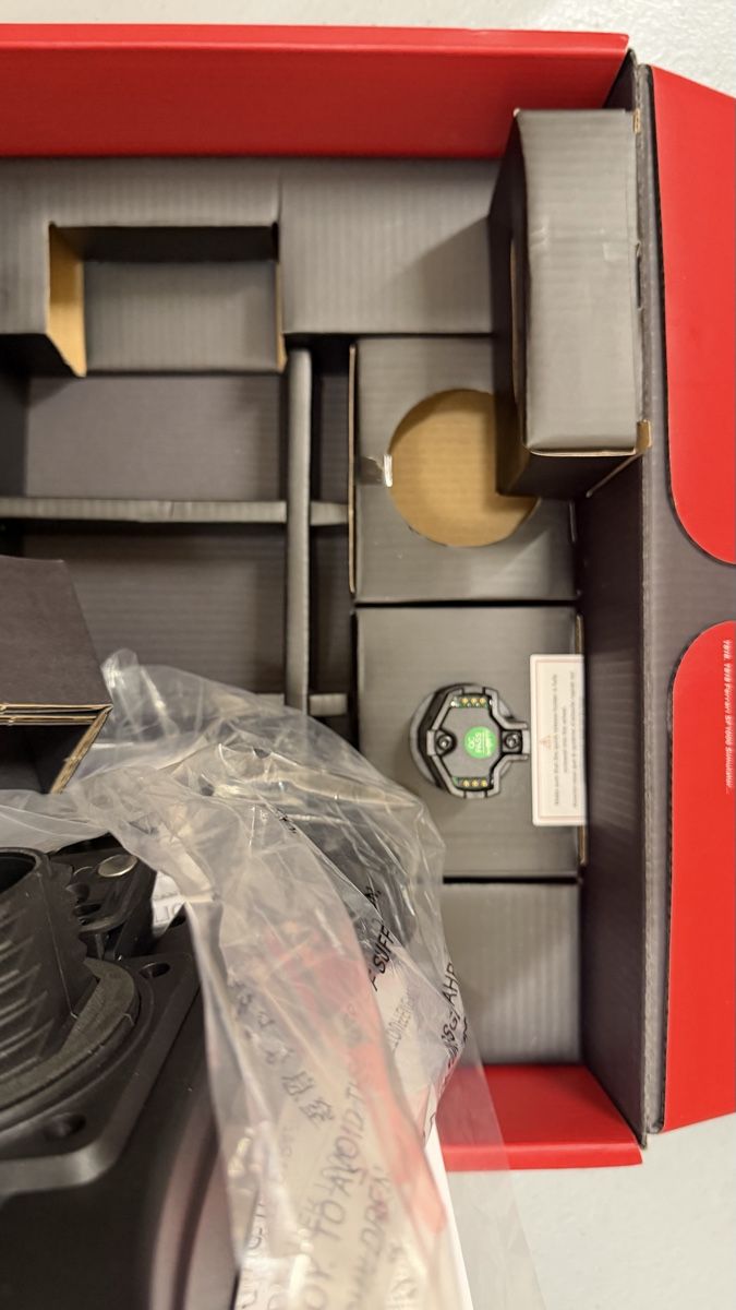 Thrustmaster Controller: Lenkrad Thrustmaster Ferrari F1 – Neu und originalverpackt aus Zürich von joy_56l9 4