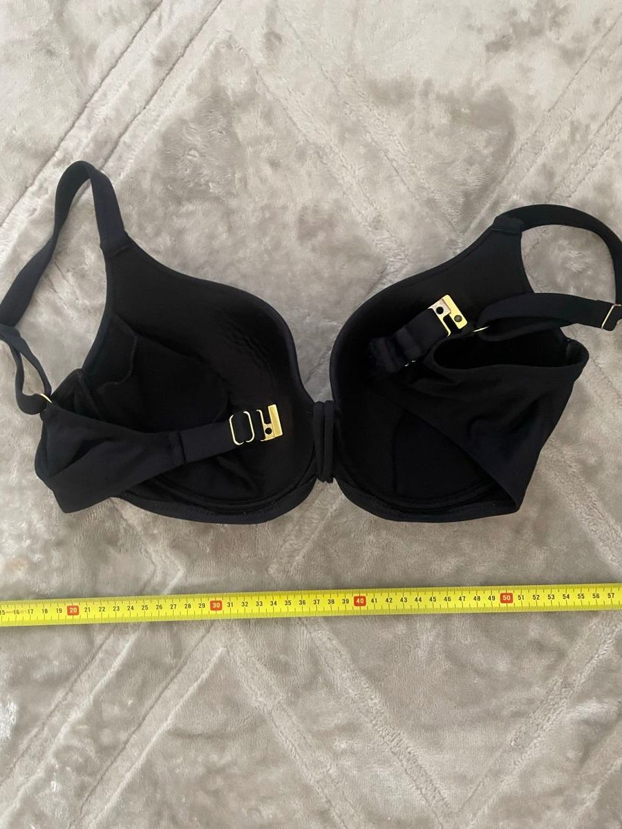 Costumi da bagno & Bikini: Bikini Oberteil Schwarz mit Ringen   Grösse 10 – Usato da Zürich venduto da Maggi1980 2