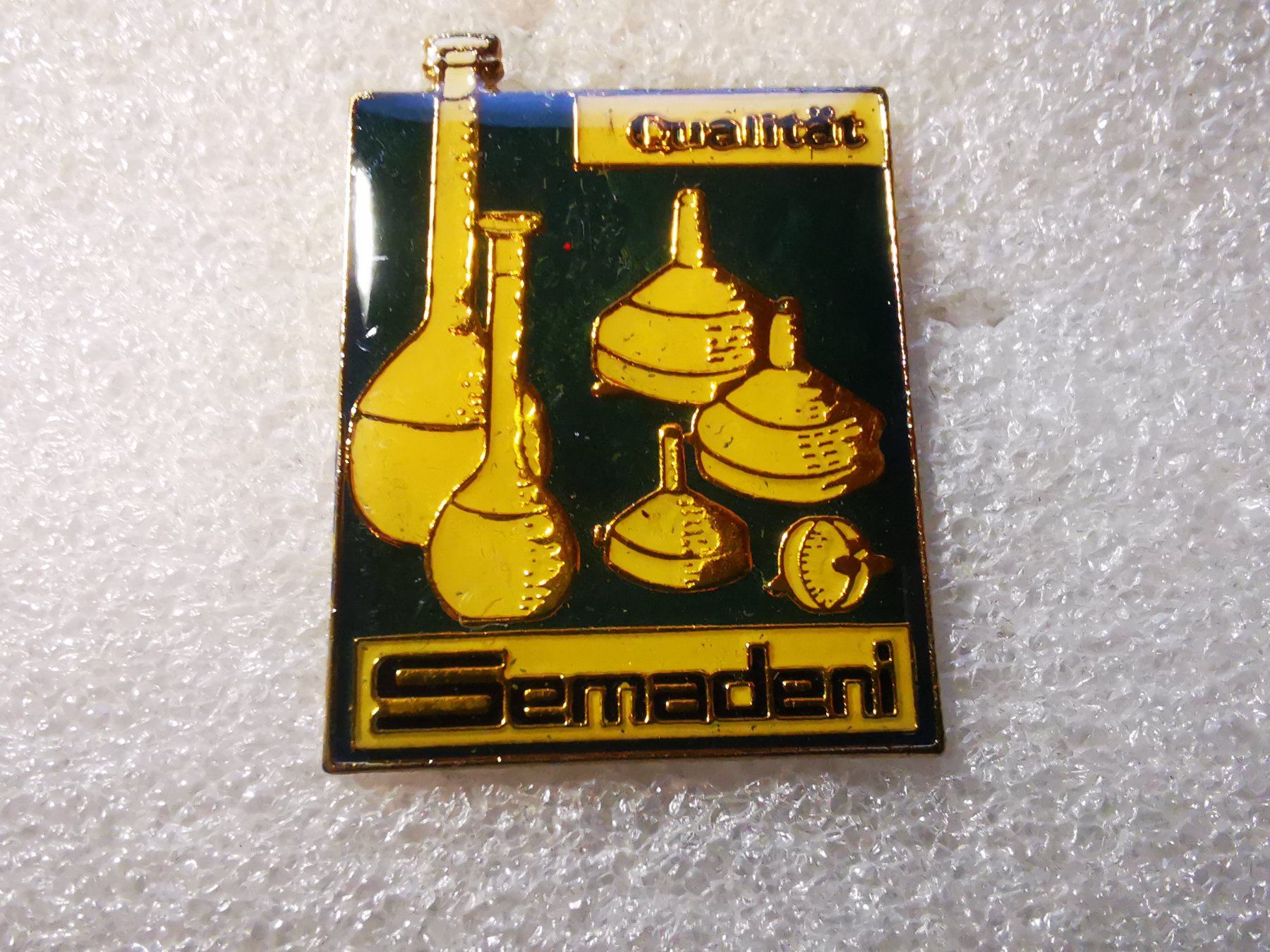 Placchette & Badge: Ansteckpin 112: Semadeni – Usato da Oppligen venduto da Pin-Fall-Shop