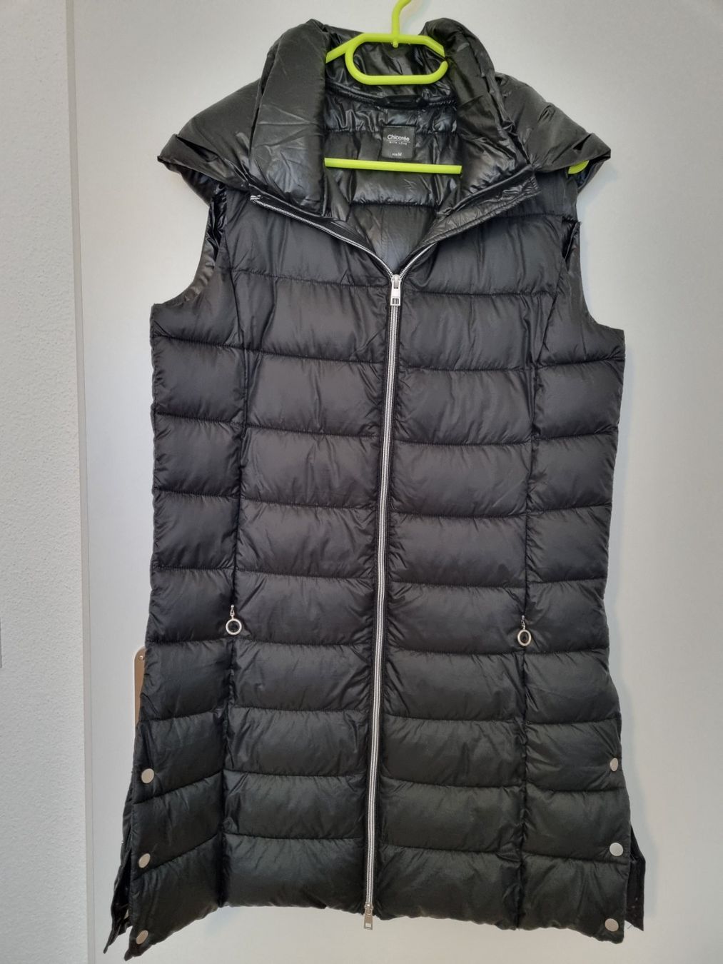 Gilet & Giacche senza maniche: Gilet mit Kapuze neu – Nuovo (secondo la descrizione) da Zofingen venduto da Felpa