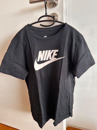 NIKE T-Shirt Gr. M (38)