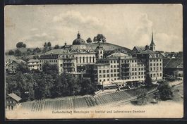 Menzingen, Blick auf Institut und Lehrer