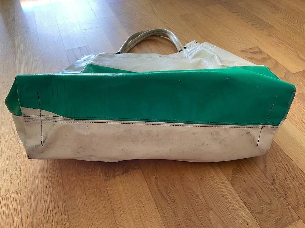 Freitag Tasche Peggy (Gebraucht) in Horw für CHF 180 – nur