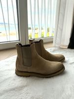 COMMON PROJECT Chelsea Boots 