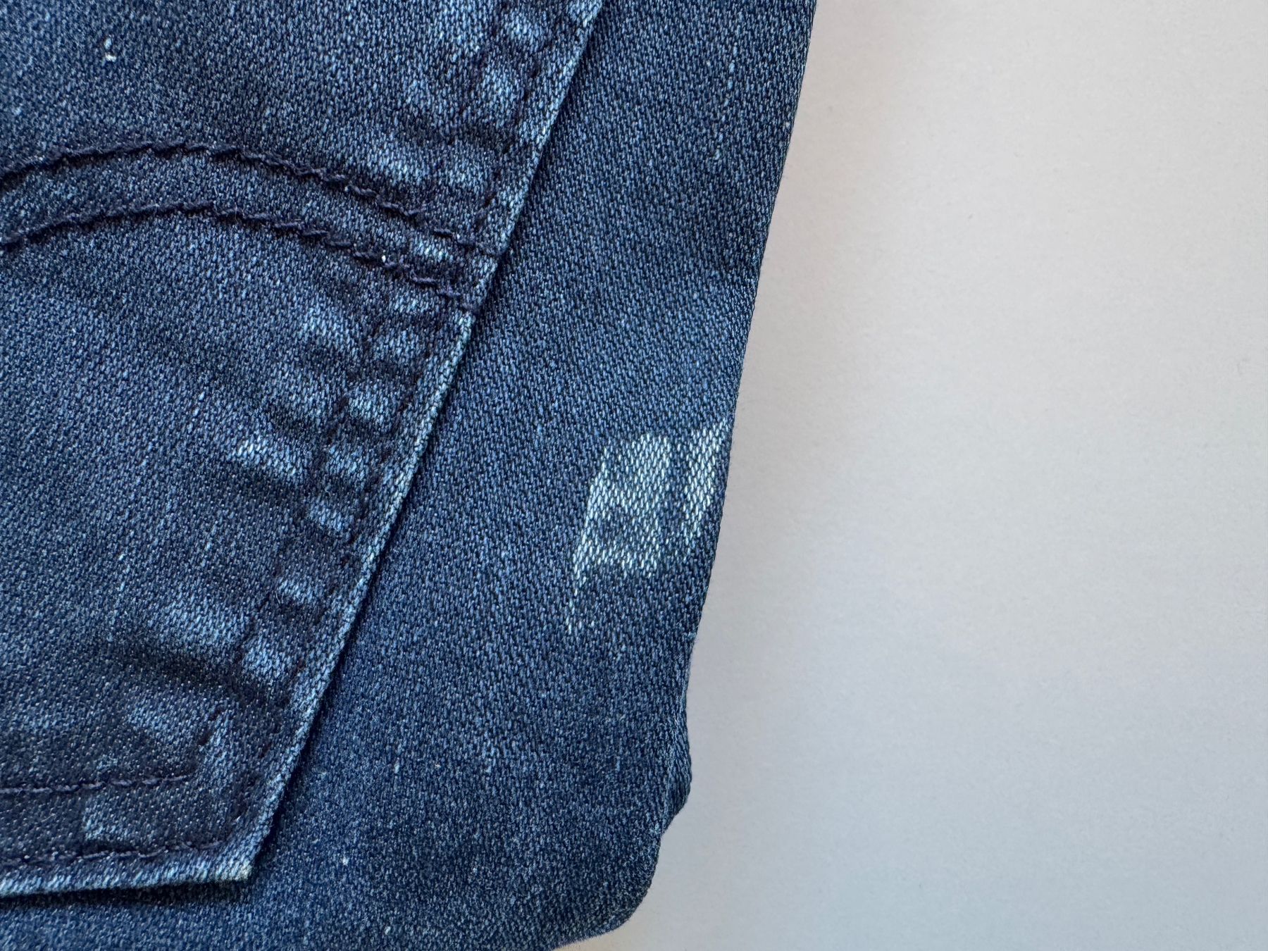 Levi's Jeans: Levis 511 denim W29 L32 slim MEN from 2016 – Usato da Neuchâtel venduto da _Easy_to_Find_ 1