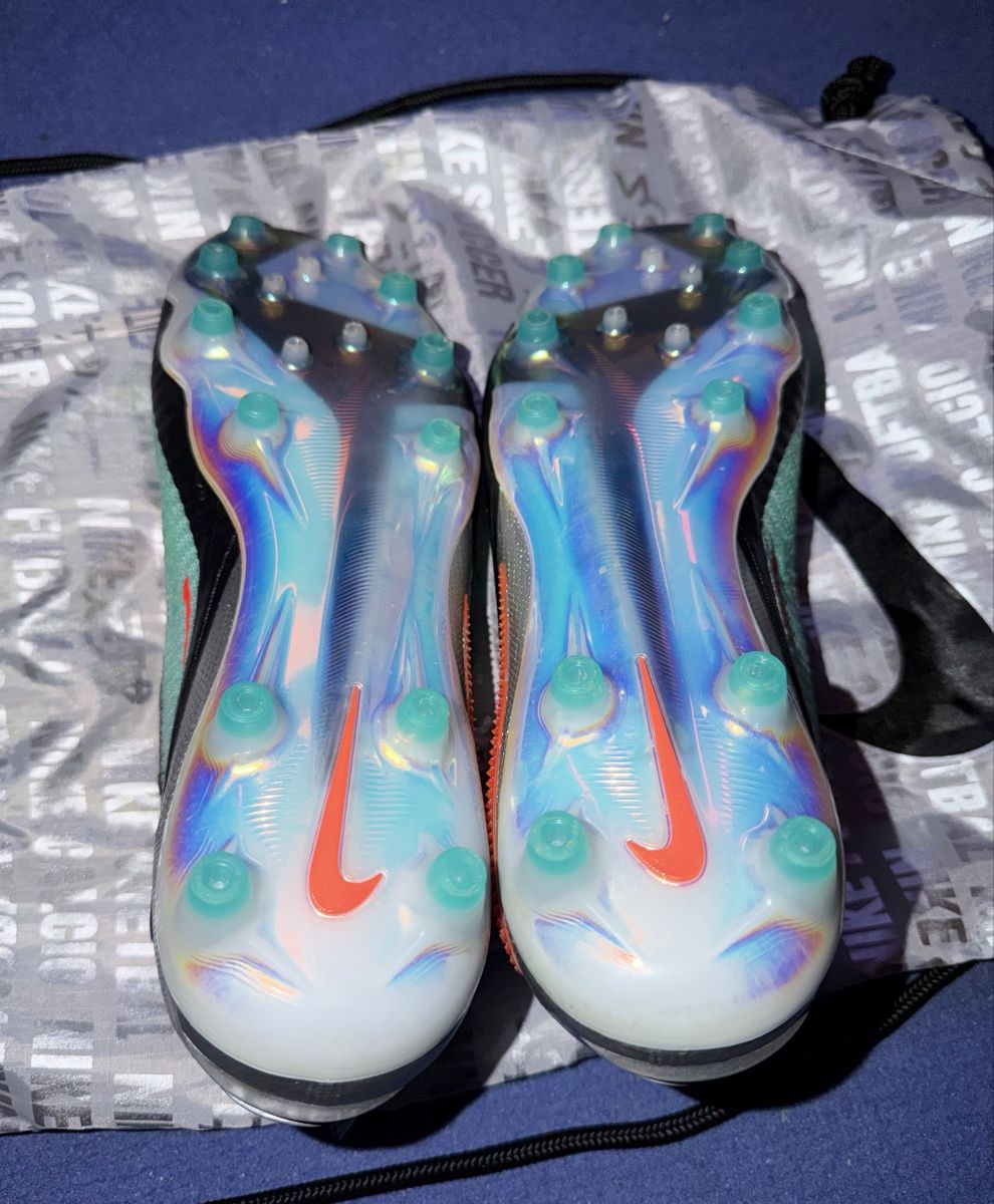 Nike Scarpe da uomo: Original Nike Phantom 6 Elite, NEU, Gr. 42.5 – Nuovo (secondo la descrizione) da Walchwil venduto da BackstageBruder 3