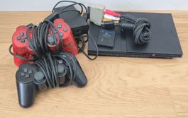 PlayStation 2 (PS2) avec 2 manettes et memory card 8GB