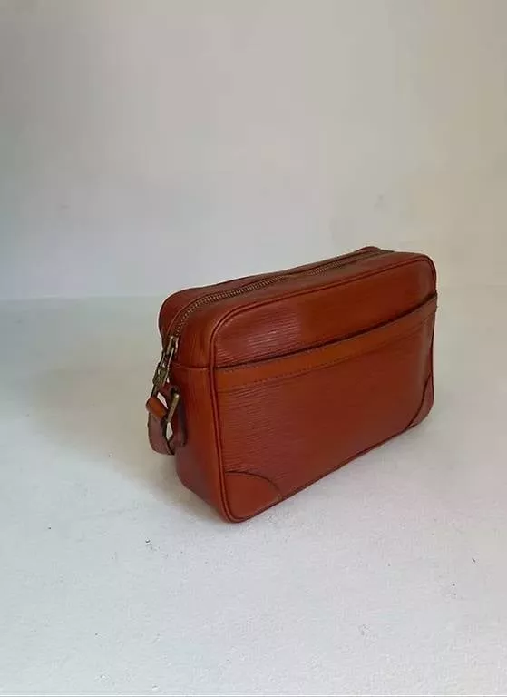 Louis Vuitton Borse da donna: Louis vuitton Trocadero – Usato da Wangen b. Olten venduto da Fafa6 2