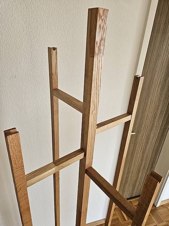 Garderobe: Garderobe / Garderobenständer Holz – Gebraucht aus Rüschlikon von vii_ndd9 1