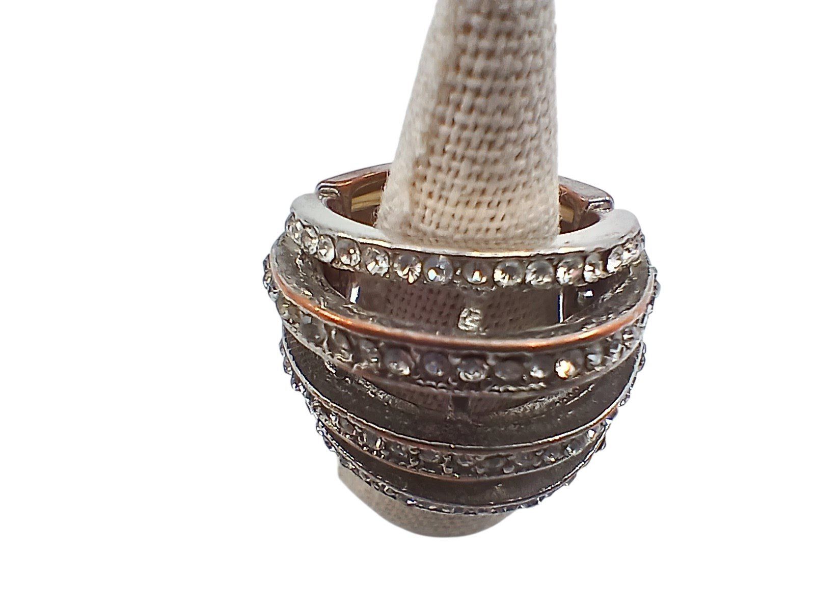 Ringe: BLING-BLING-Ring mit Glitzersteinen ab nur CHF 1.-!!! – Gebraucht aus Frauenfeld von Edgarre 4