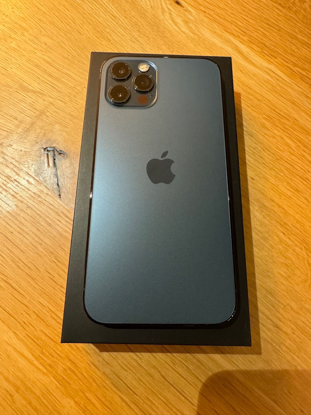 Apple Handys / Smartphones: iPhone 12 Pro 512 GB Pacific Blue – Gebraucht aus La Chaux-de-Fonds von  2
