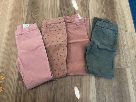 Hosen für Mädchen x4