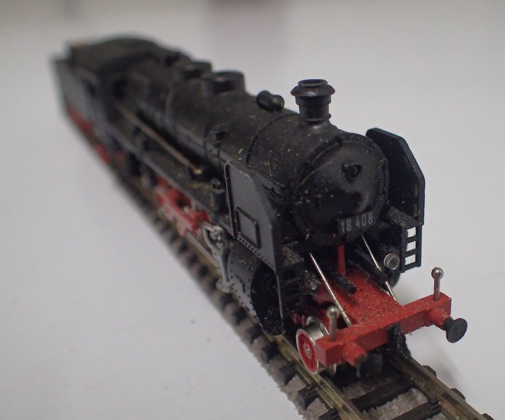 Arnold Modellini di ferrovie: Arnold N - DB Schwarze Dampflok "Pacific" Nr 18 408 – Usato da Lausanne venduto da Biquette6 2